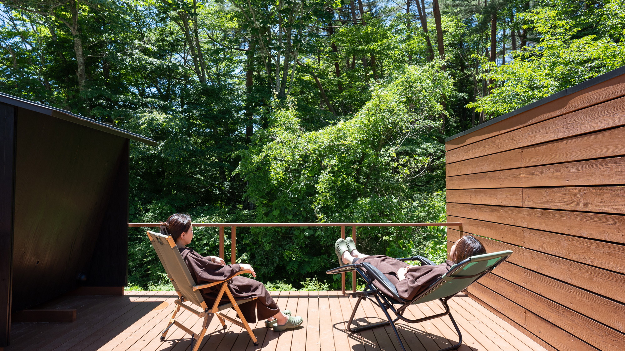 ◆木曽桧を使用した屋外サウナ「Forest Sauna」