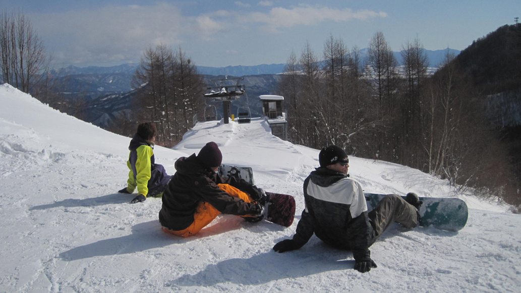 滑って浸かって♪スキーと温泉連れてって！！ノルン水上スキー場の1日リフト券付！幸せ朝ごはんブッフェ