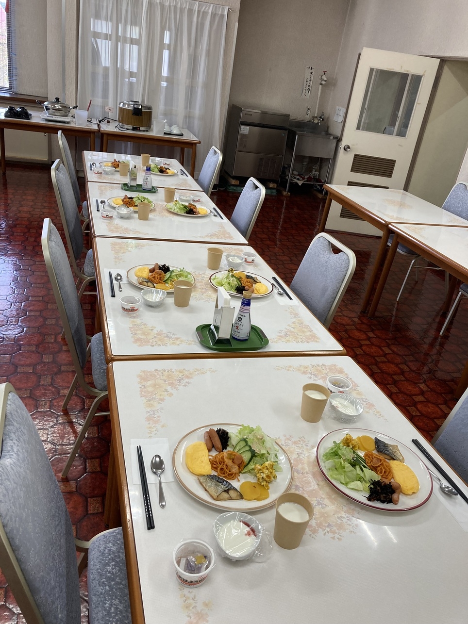 料金割安◎階段使用3階の客室宿泊プラン〈朝食付〉