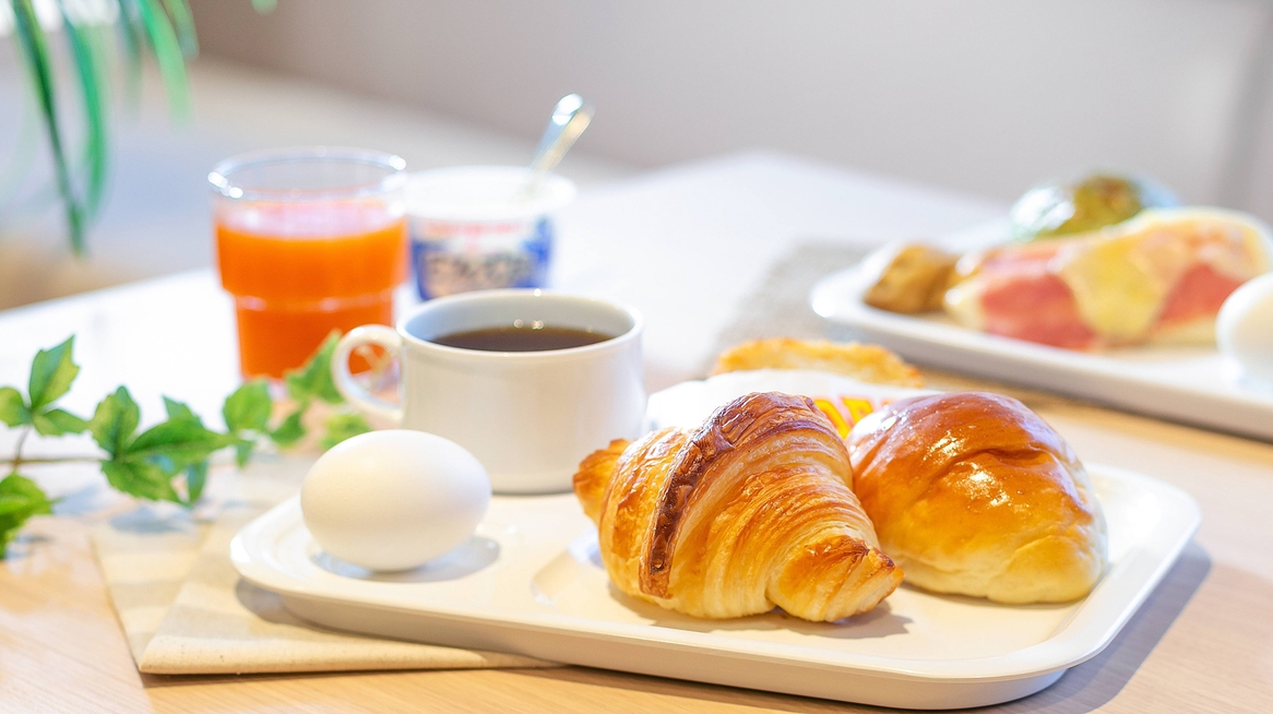【楽天限定】さき楽28日■早めの予約がお得！朝食は無料の焼きたてパン♪Wi-Fi完備