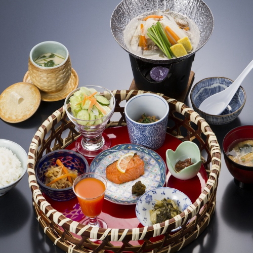 【1泊朝食付】温泉目的でいかがでしょうか！180年前より残る歴史あるお部屋【和室8畳一間】