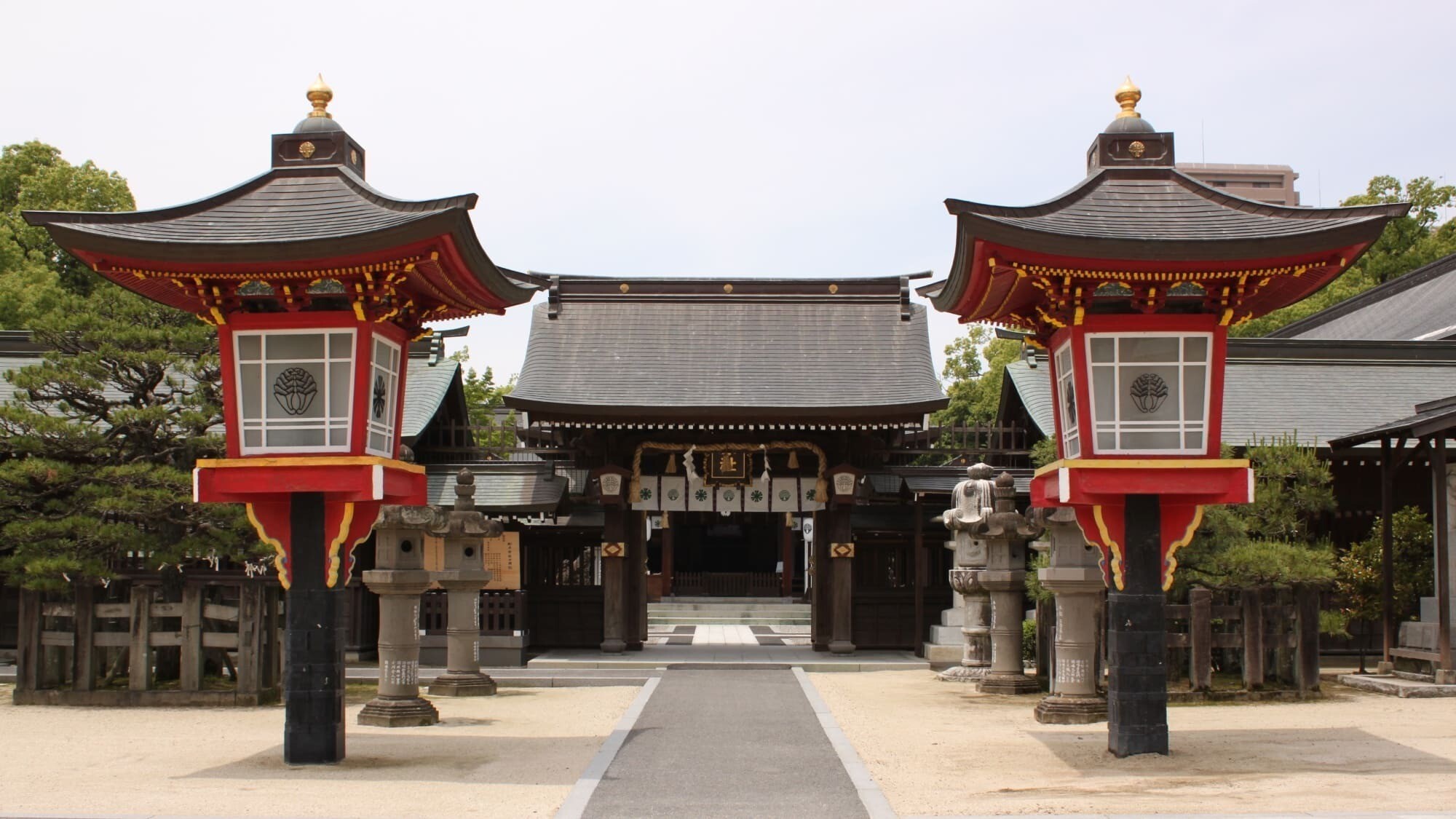 周辺観光／【松原神社】「日峯さん」として親しまれ春と秋にお祭りが開催…当館から車で4分・徒歩13分
