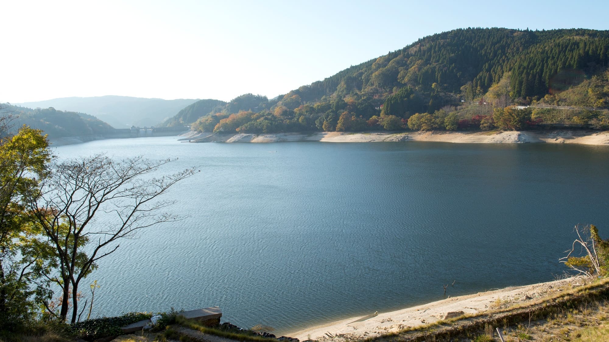 周辺観光／【21世紀県民の森】北山湖一帯を整備した自然公園で大人も子供も楽しめる…当館から車で45分