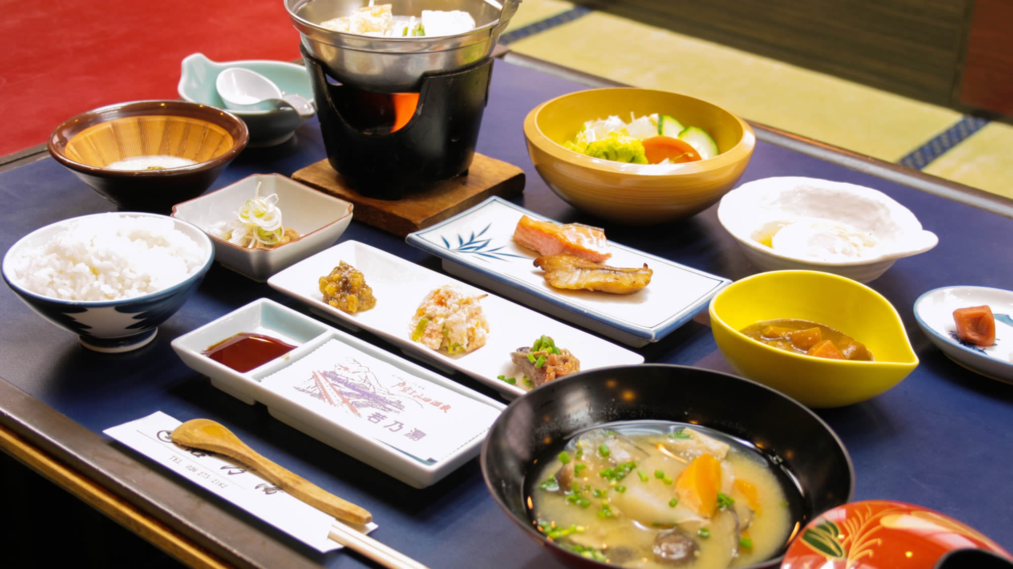 【60歳以上の方★シニアデー】2泊5食★2日目の昼食付き！上げ膳据え膳の2泊3日の温泉旅