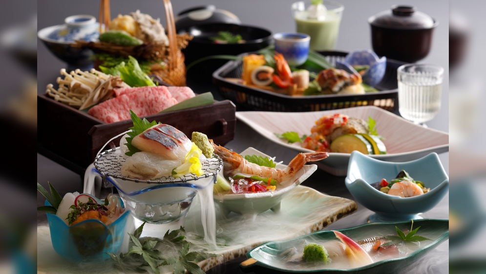 【夕朝食・個室料亭】量より質の懐石を堪能できる「茶寮花野 季節の懐石」