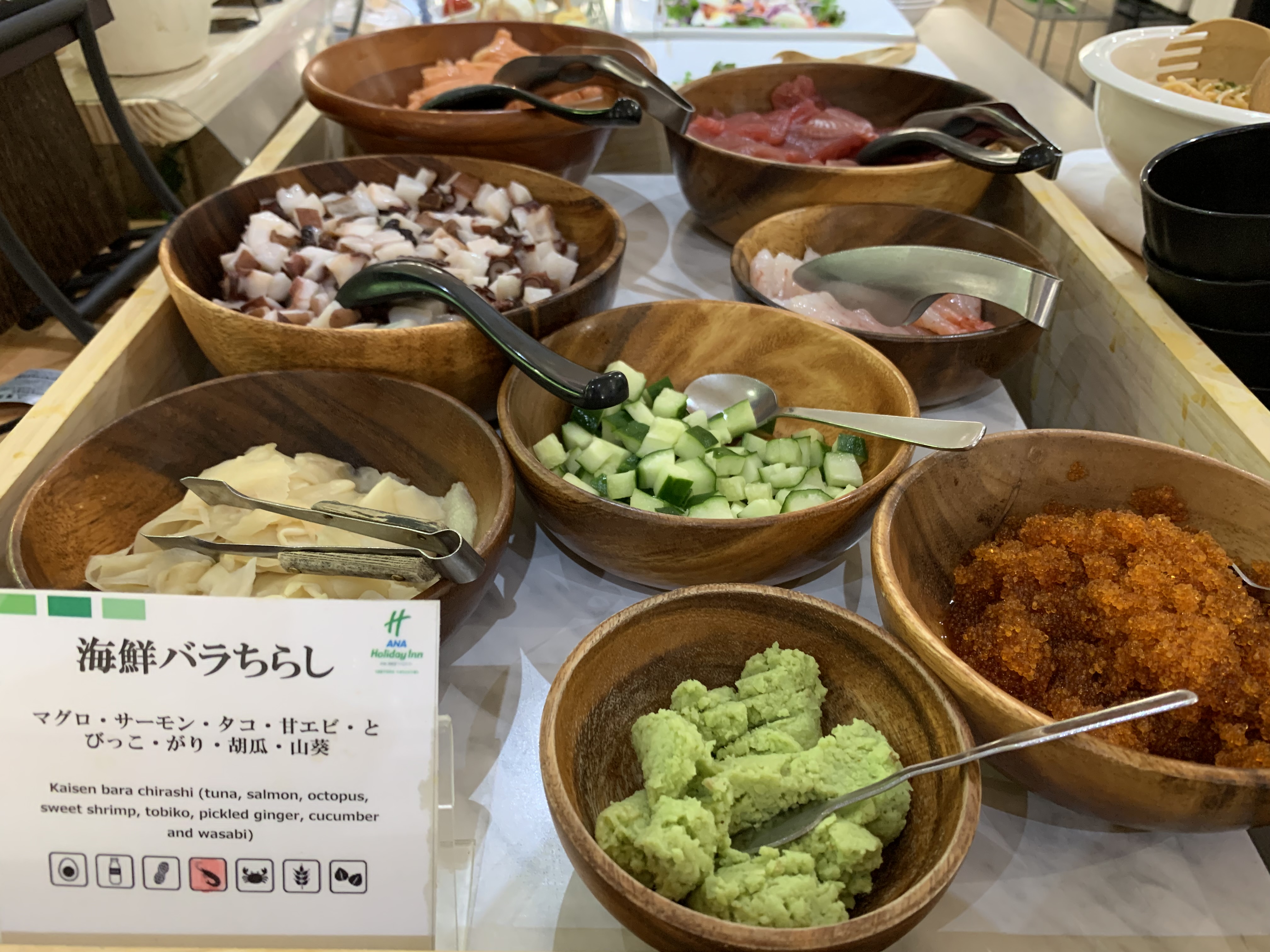 朝食_海鮮バラちらし