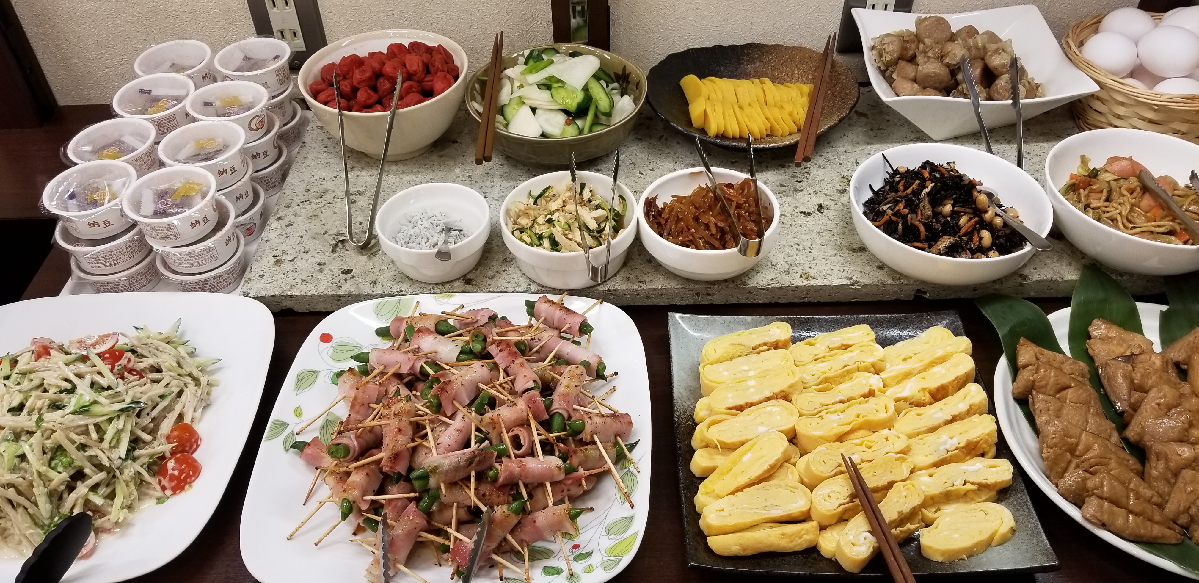 朝食バイキング一例