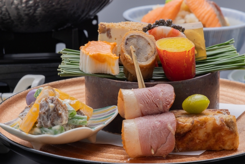 【春夏秋冬　料理長おすすめ！季節の特選料理・秋】　夕食・朝食付き　(Half board)　客室禁煙