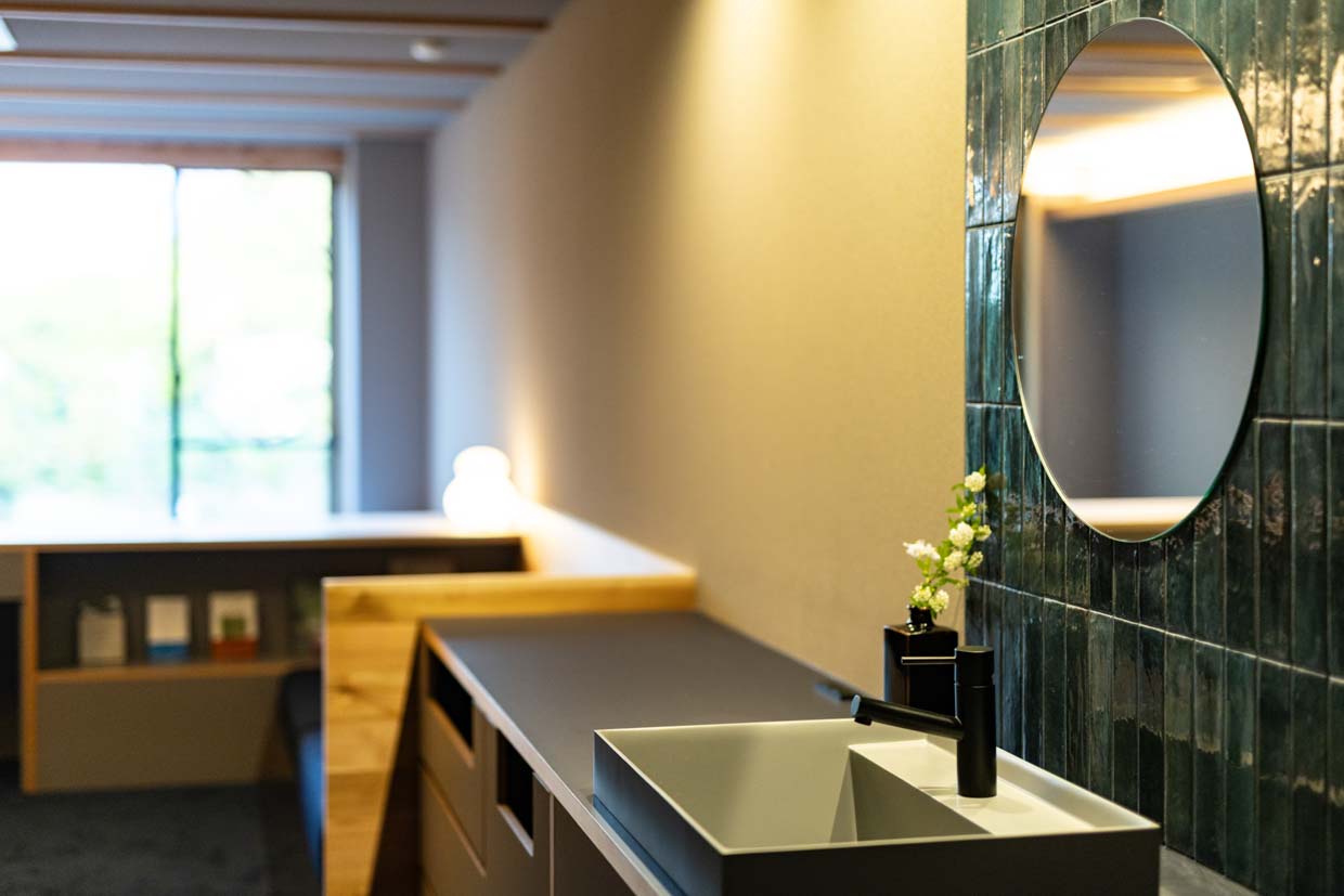 352　コンセプトルーム　藍