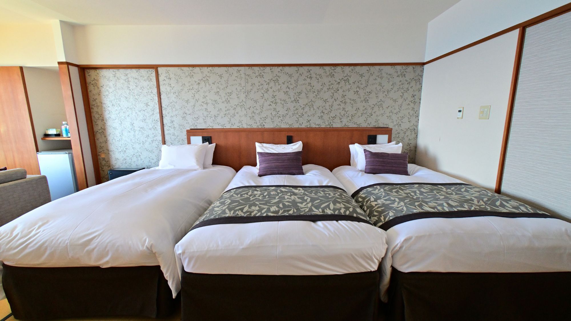 和モダントリプル