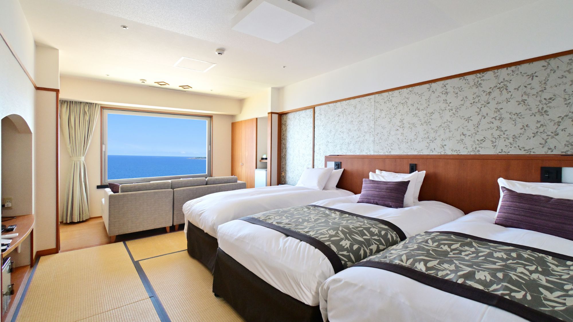 和モダントリプル