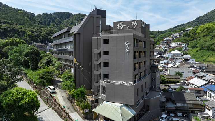 こんぴら温泉と、香川の豊かな山海の幸に癒される「参道22段目の宿」