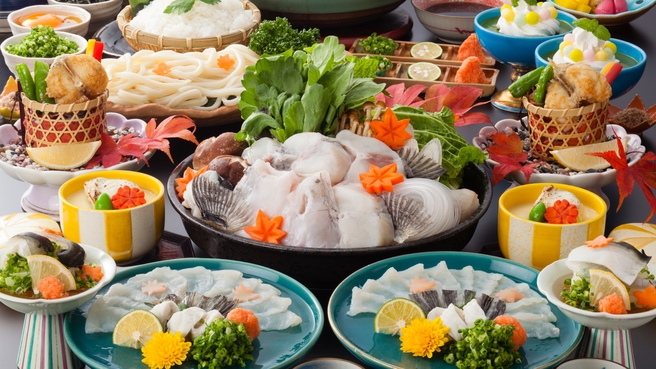 【冬季限定×ふぐ会席】★＜黄綬褒章＞受賞★当館料理長が腕を振るう│淡路島の≪三年とらふぐ≫三昧！