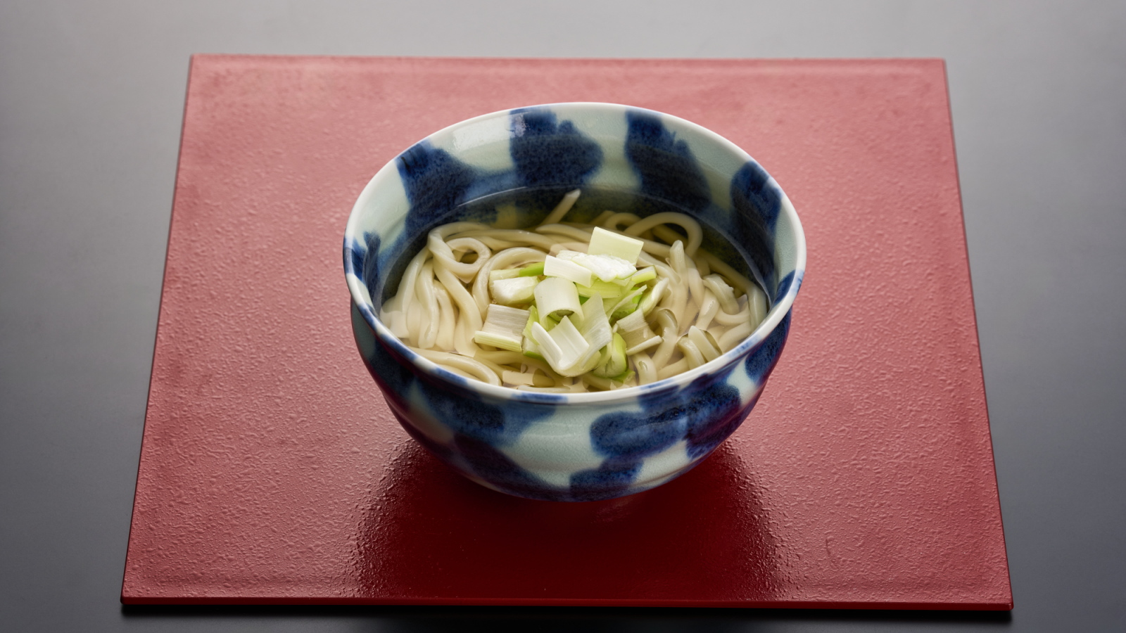 【追加料理】素うどん　一人前880 円（幼児のお子様でお子様ランチが難しい場合もおすすめ！）