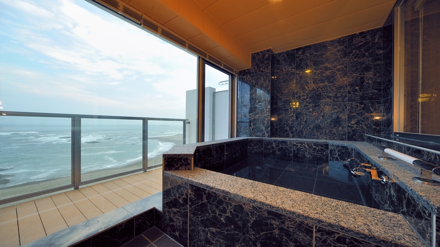 オーシャンビュー半露天風呂付部屋