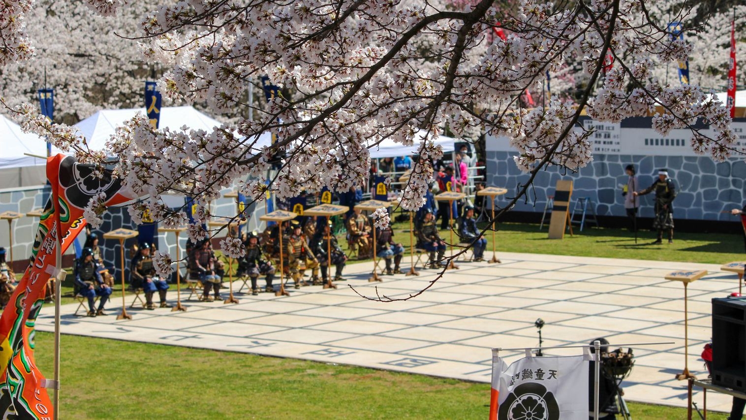 【東北・県民限定｜春の特別優待】客室アップグレード特典〇山形牛すき焼き会席＜プレミアムラウンジ付＞