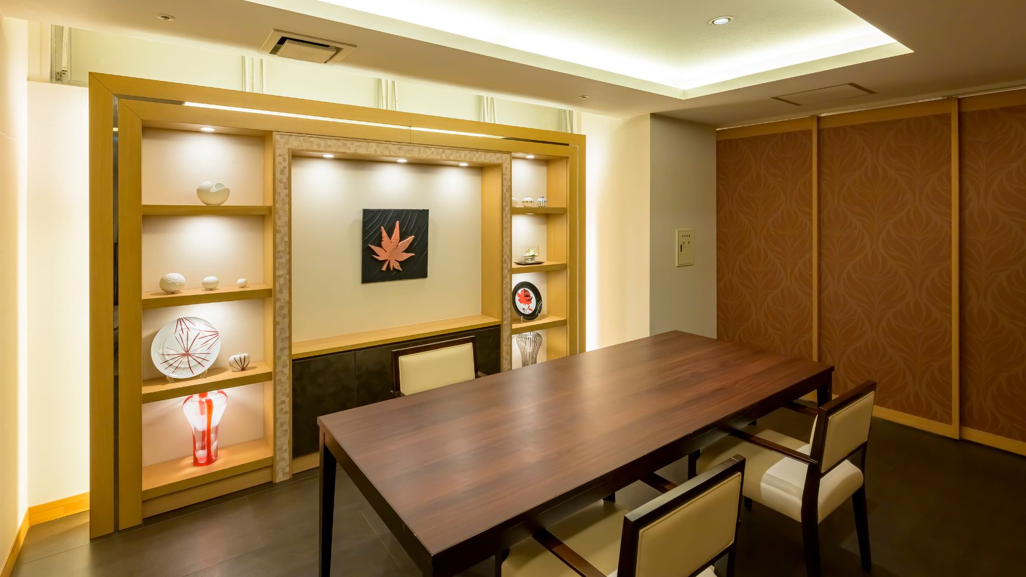 【DINNING椛－もみじ】