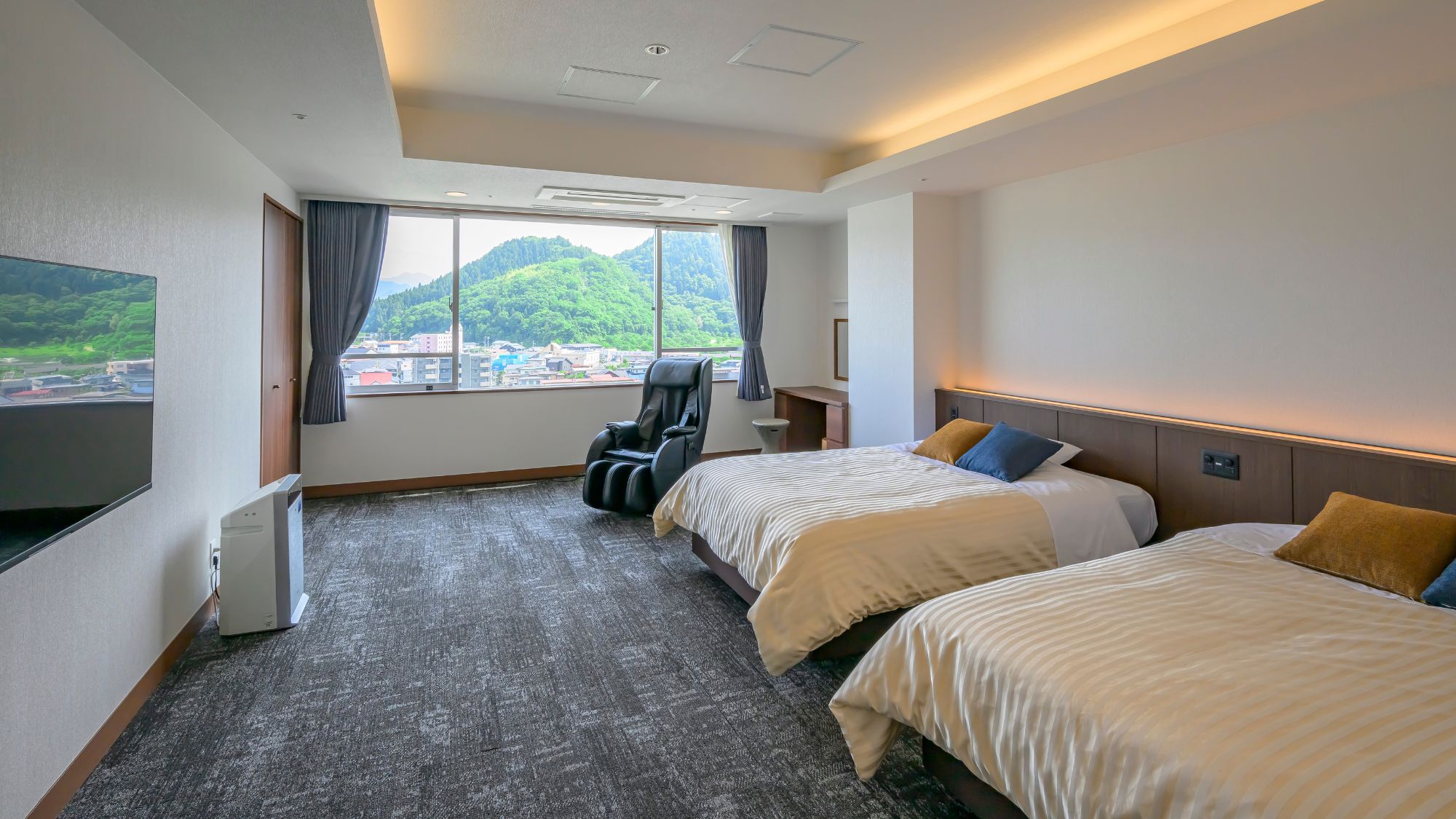 【特別貴賓室　琥珀】