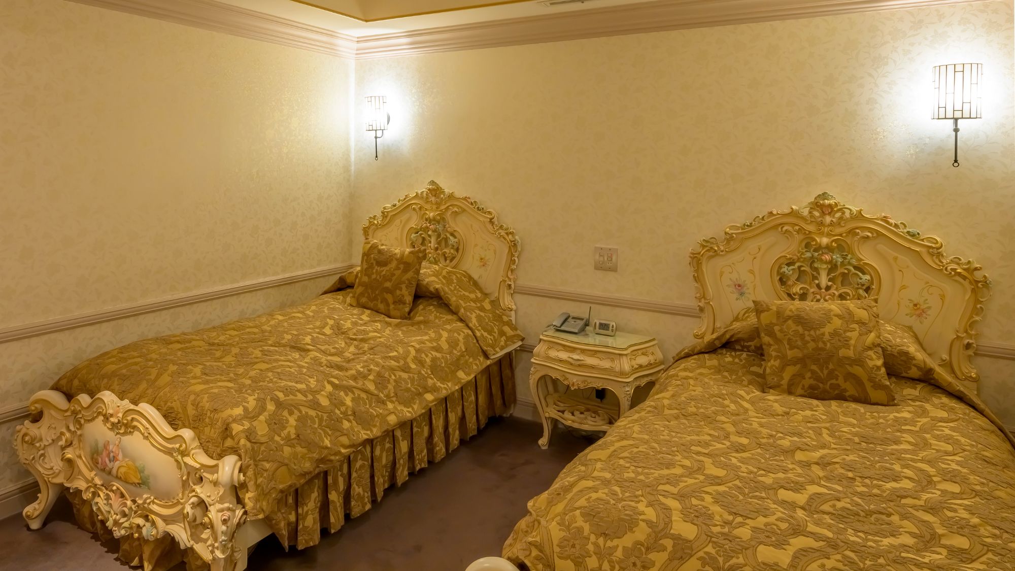 【デラックスジャグジー風呂付き和洋室】