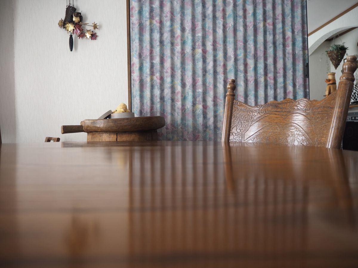 ラウンジテーブル