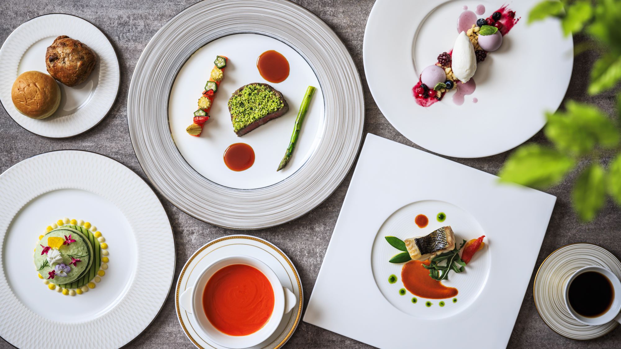 ル・トリアノン（夕朝食付き）パルフェディナー＆ロイヤルブレックファスト