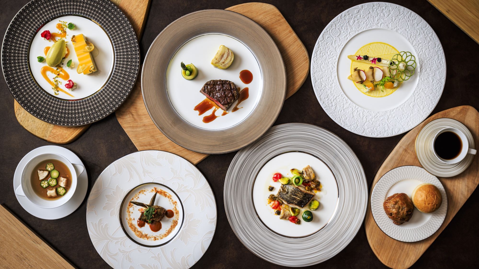 ル・トリアノン（夕朝食付き）ボヌールディナー＆ロイヤルブレックファスト