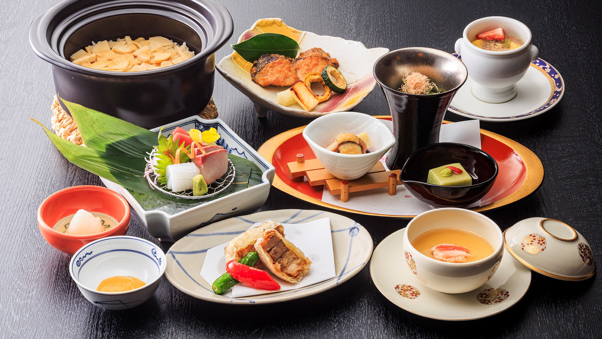 ご宿泊プラン専用の桐懐石