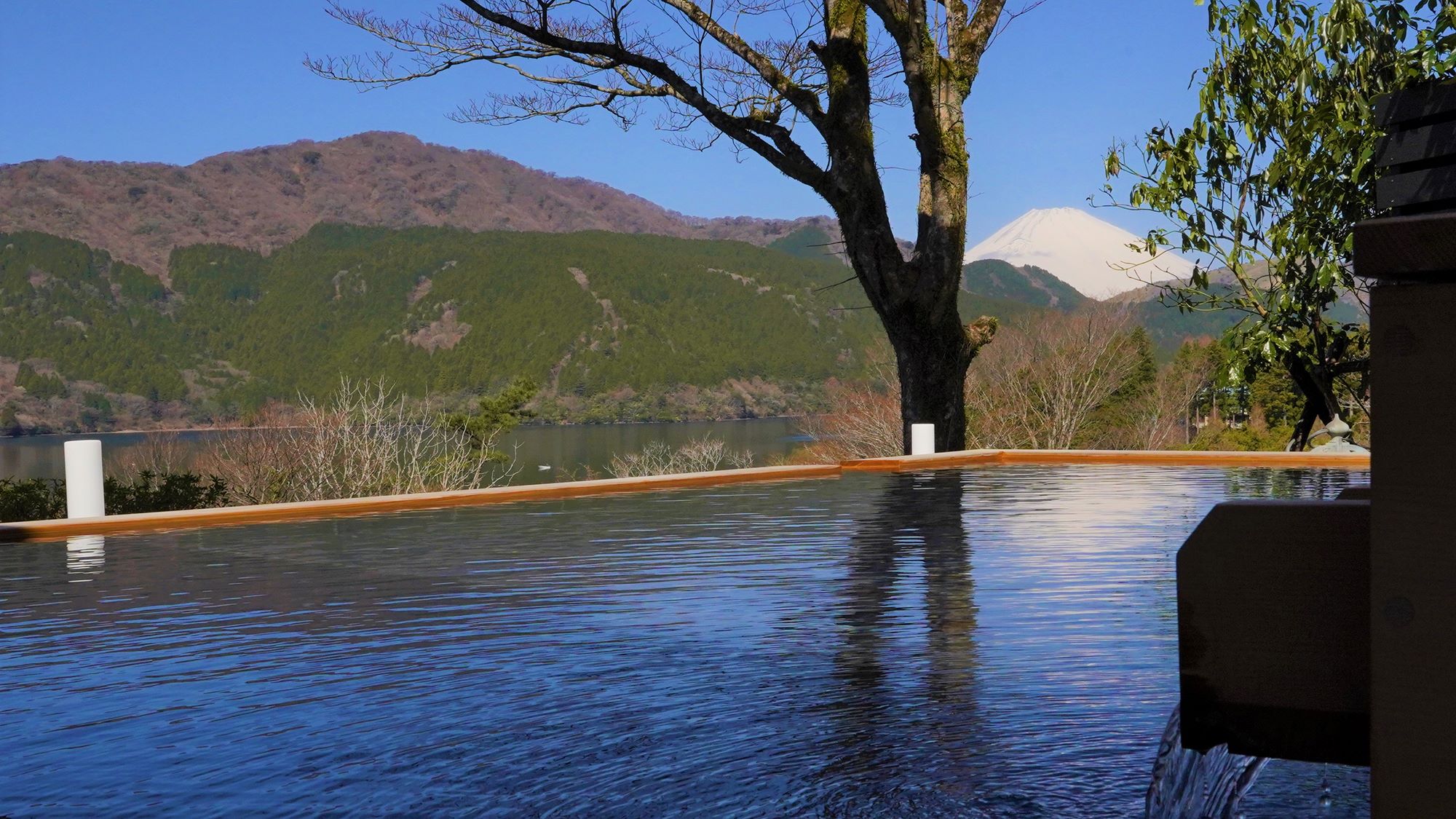 龍宮殿本館男性露天風呂