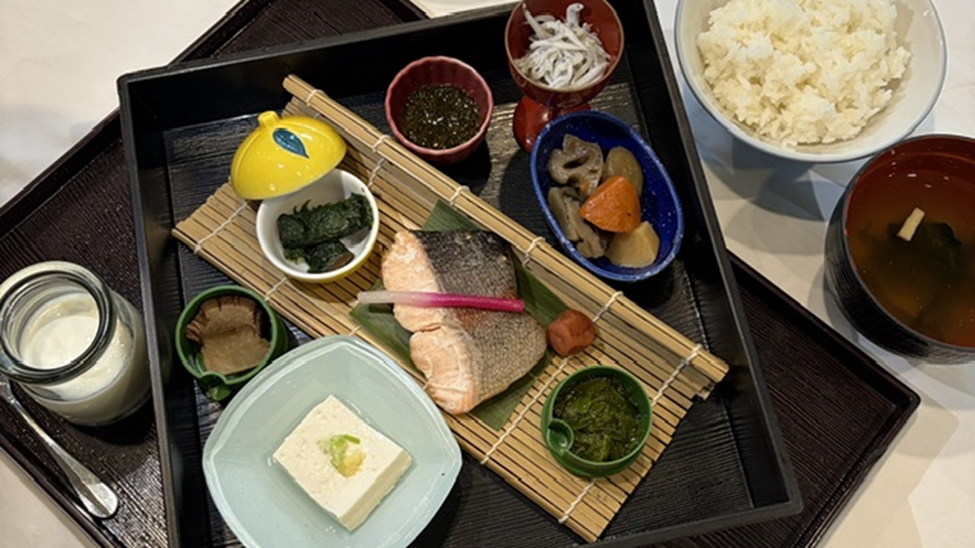 【ご朝食＆ご夕食】◇洋食料理長おすすめ◇洋食ディナー付きプラン