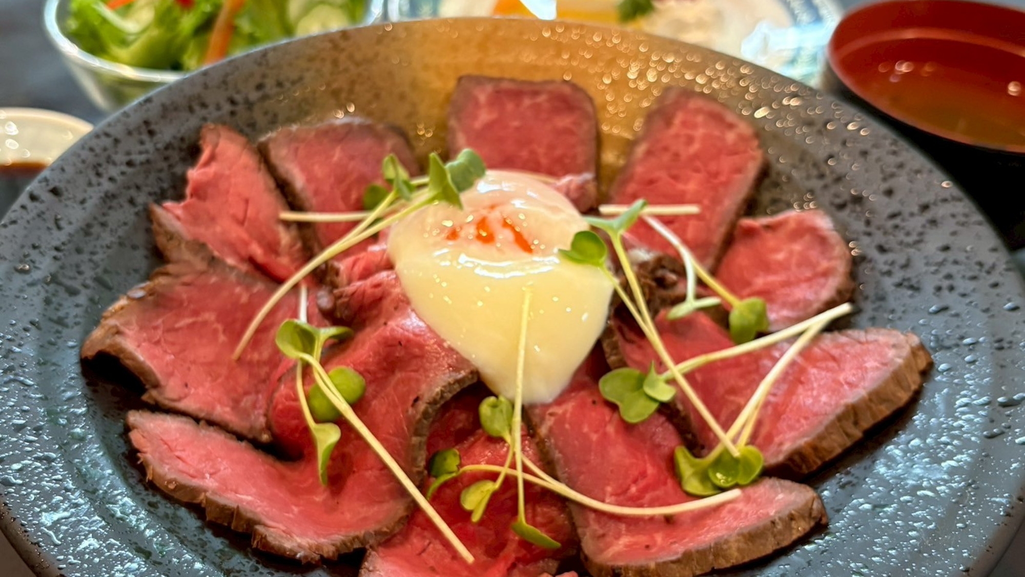 【期間限定】至高の赤身肉　岩手短角和牛ローストビーフ丼付き【1泊2食付】