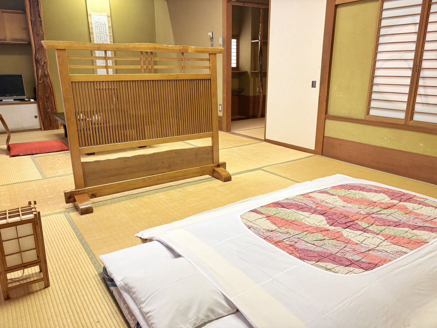 和室はお布団で