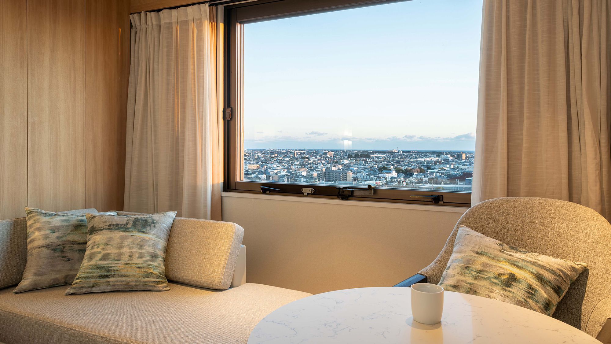 【リニューアル客室】キング