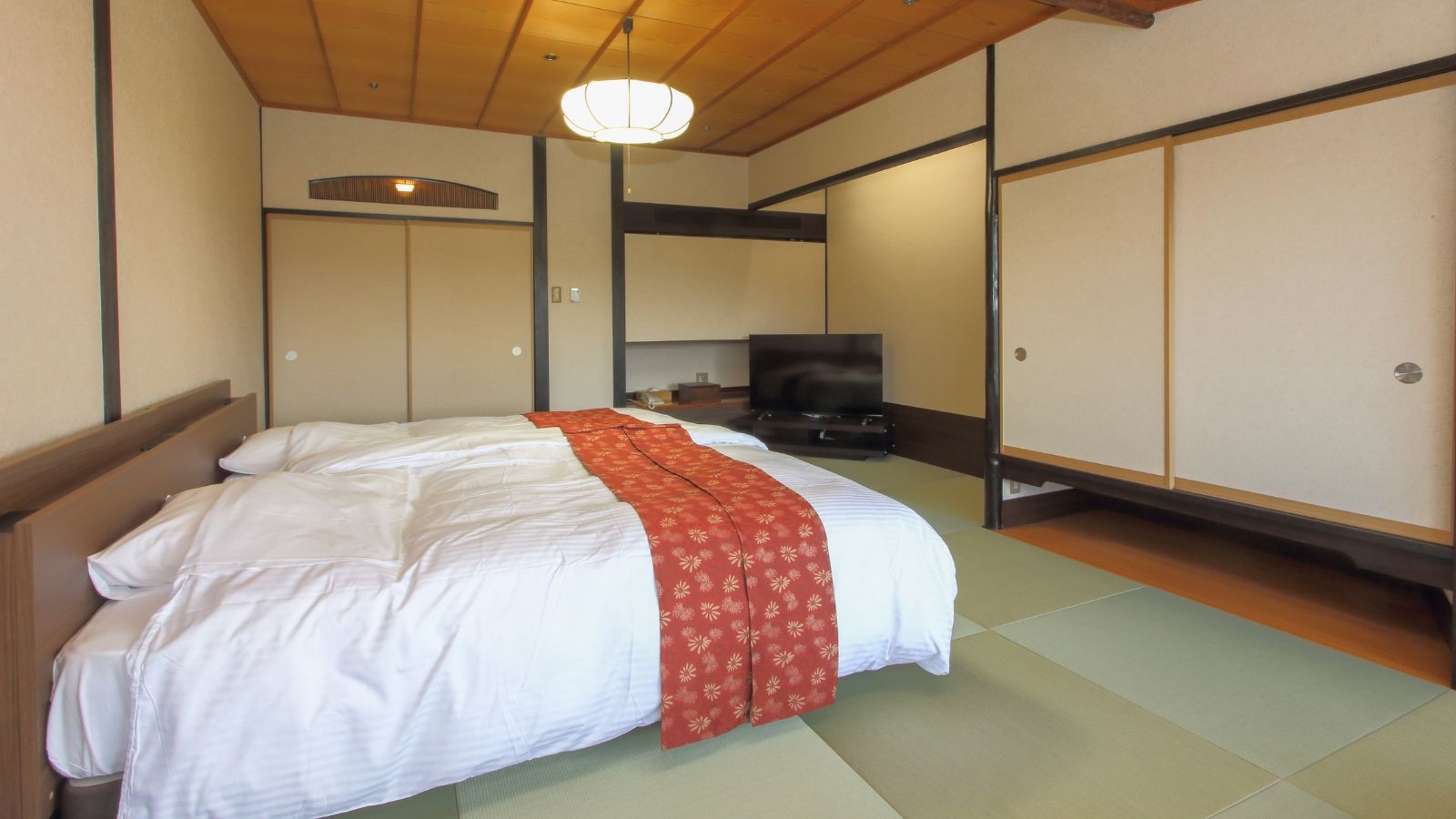 【5と0のつく日】★特別★タイムセール！ズワイガニ1匹をシェアする秋冬の味覚プランが7％OFF♪