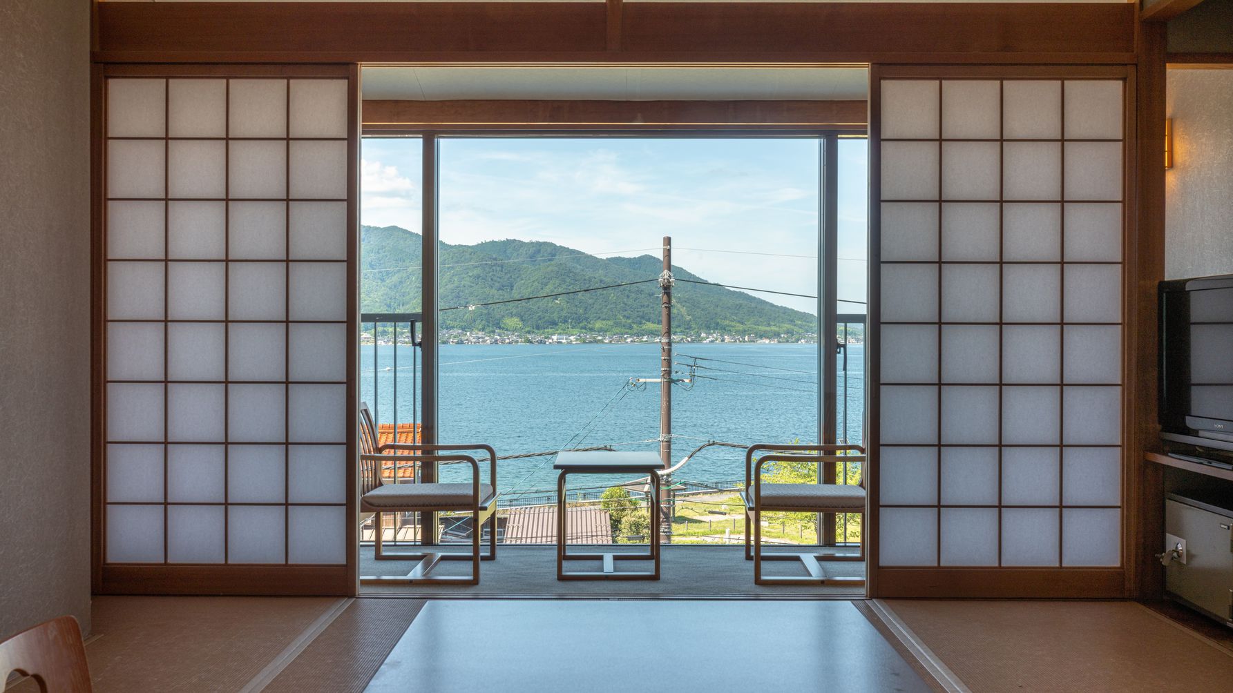 【和室】天橋立を望む和室でゆったりと。（バス・トイレ付・海側・禁煙客室）