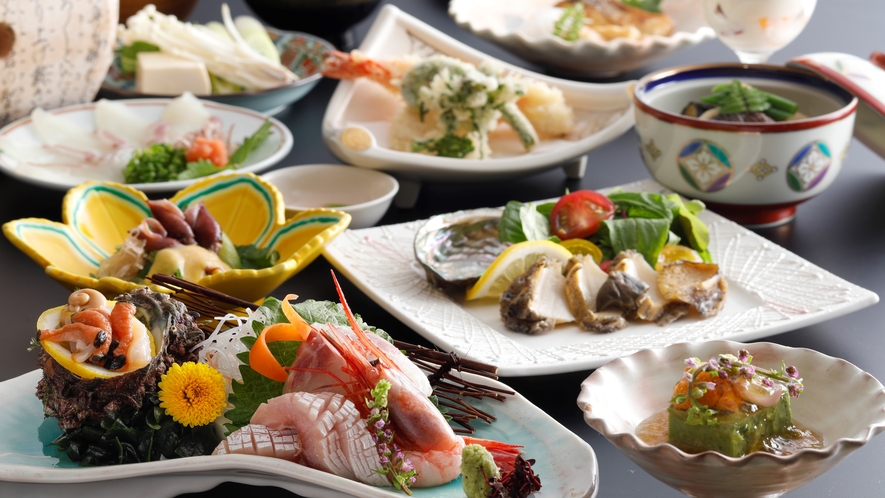 【春・丹後味覚会席】アワビステーキや地魚のお造りなど美味新鮮を味わう！