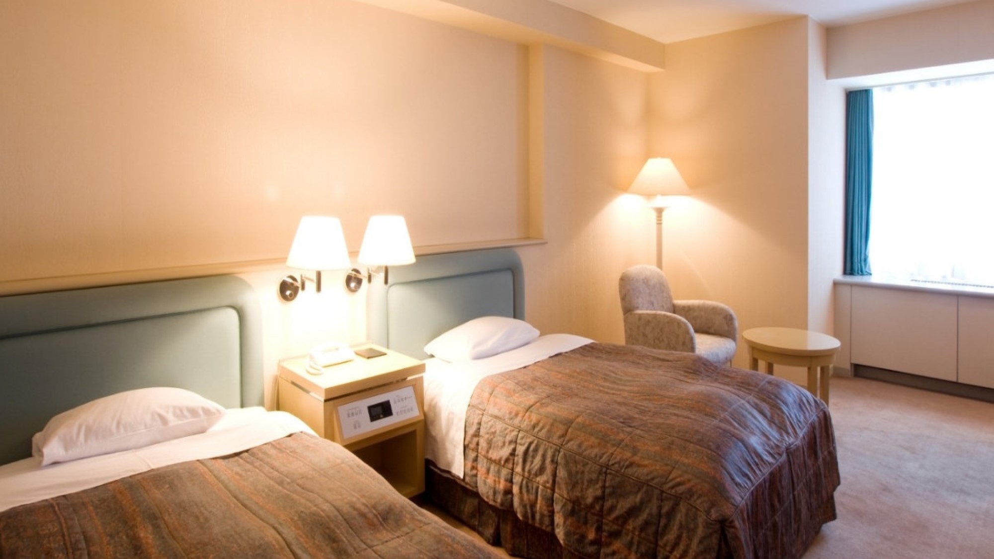 【スタンダードツイン（37㎡）】タワー棟：5～19階