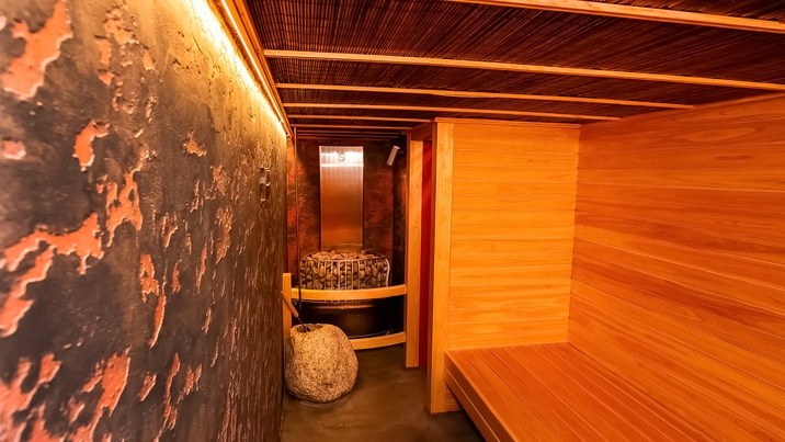 【当日限定】素泊りでシンプルステイ　男性専用大浴場や女性専用岩盤浴でおくつろぎ♪ドリンクバー付き！