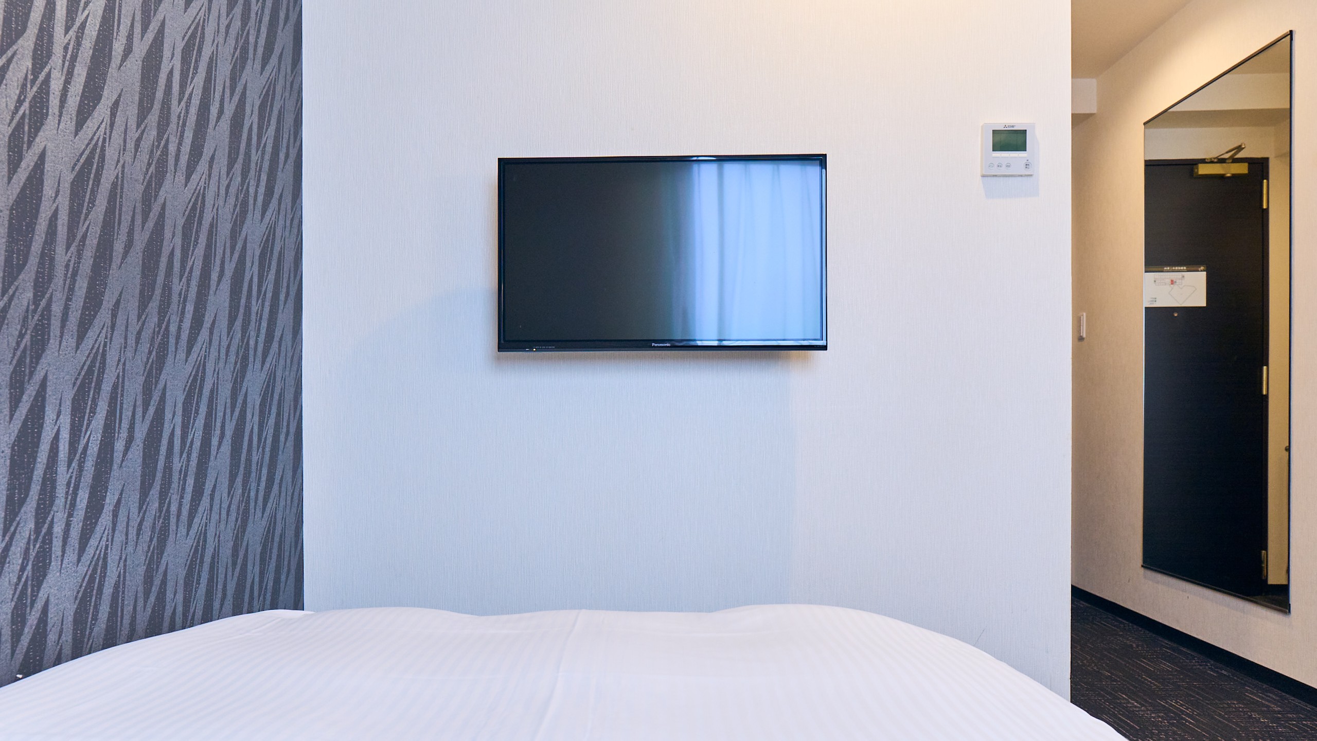 セミダブルルーム