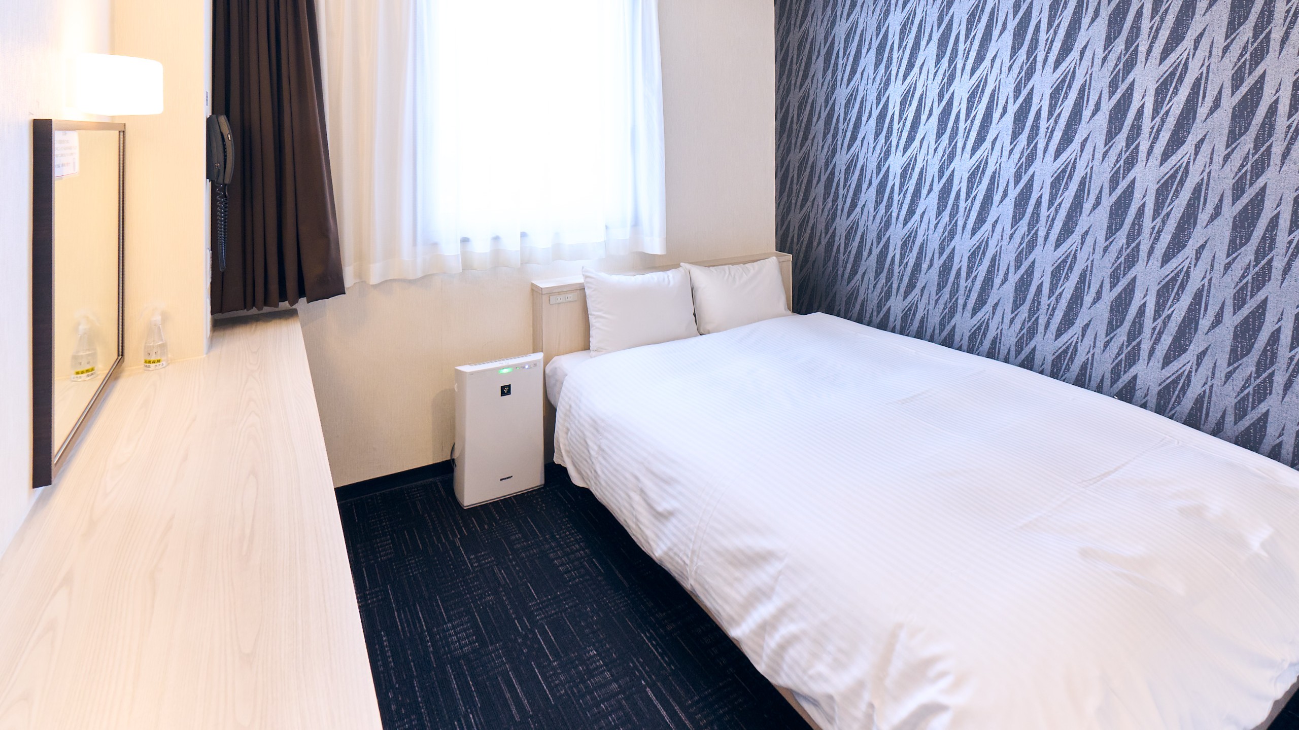 セミダブルルーム