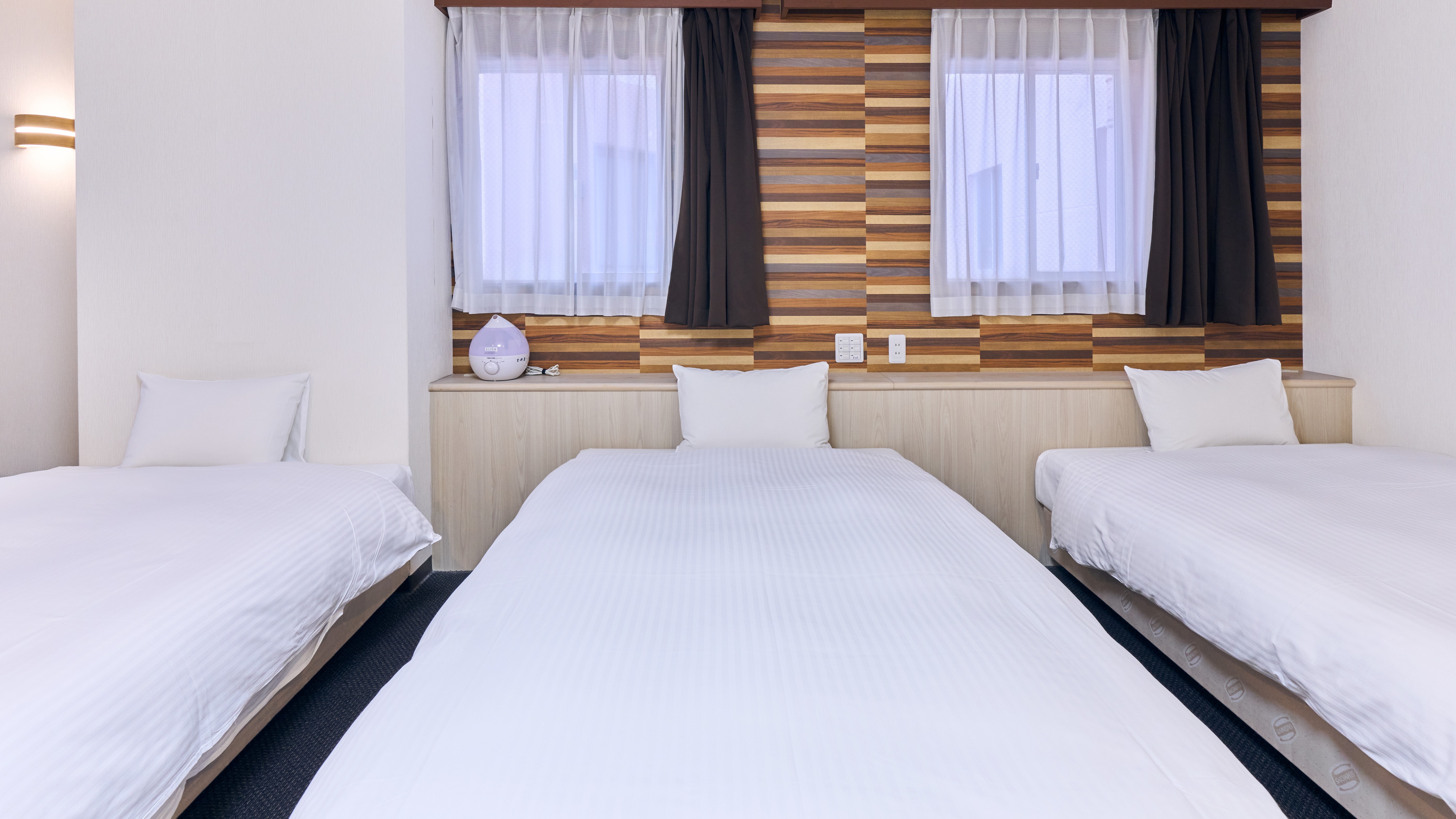 トリプルルーム