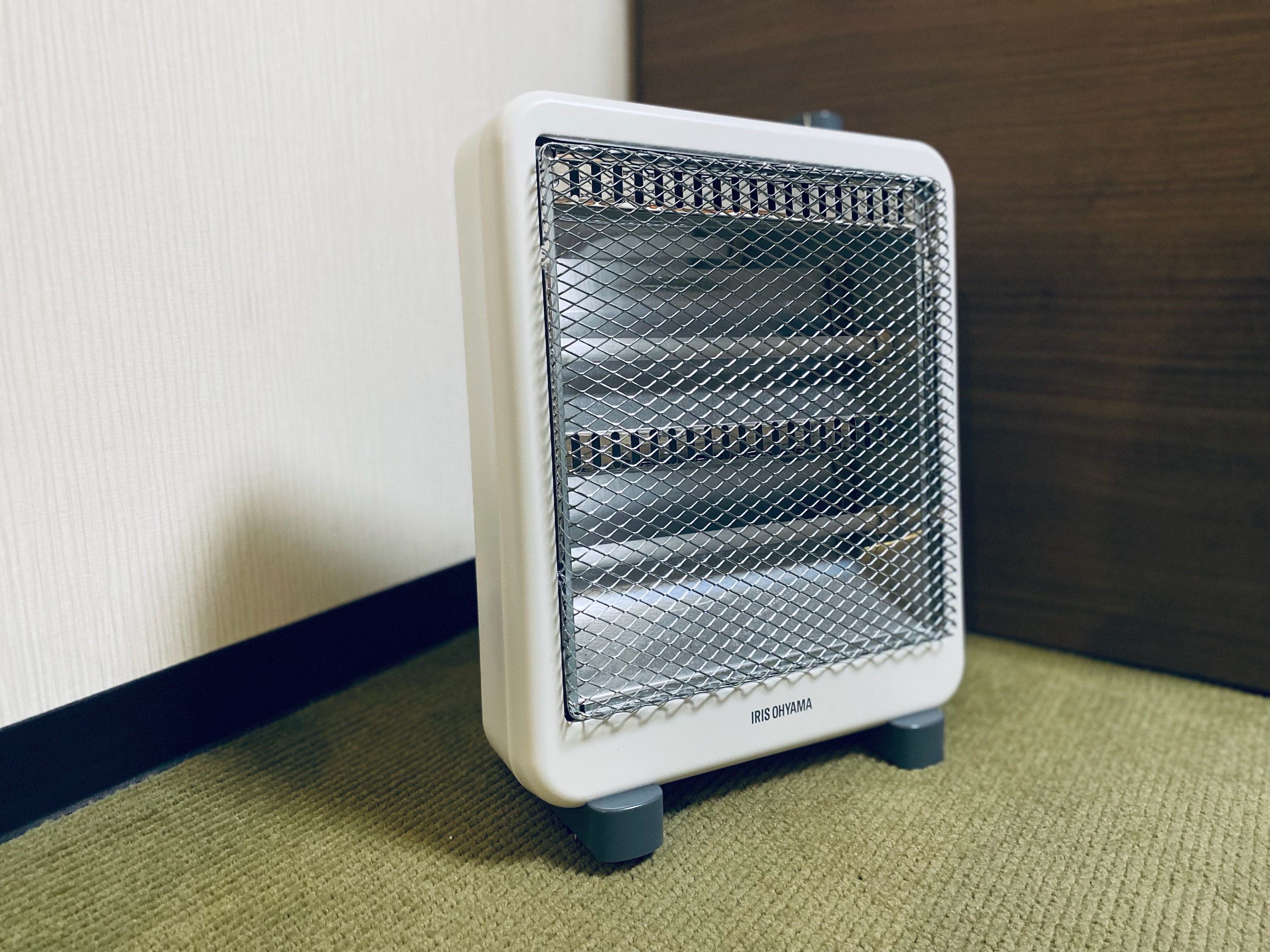 ハロゲンヒーター