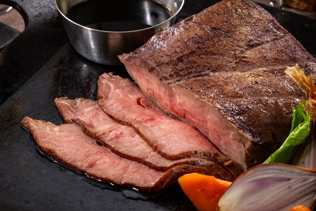 【12月の平日・日曜限定】1人11，500円〜2食付ロジェールクリスマスディナーブッフェ付(朝夕付)