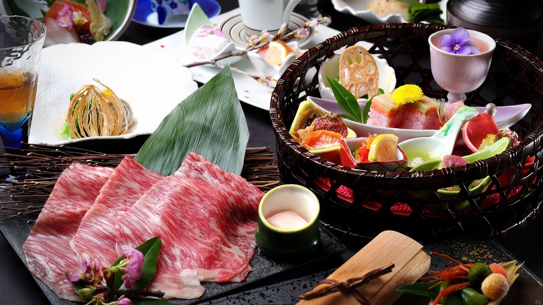 御坂館【グレードアップ会席プラン】夕食部屋食確約♪信州産特選牛焼しゃぶと地元の味覚会席☆