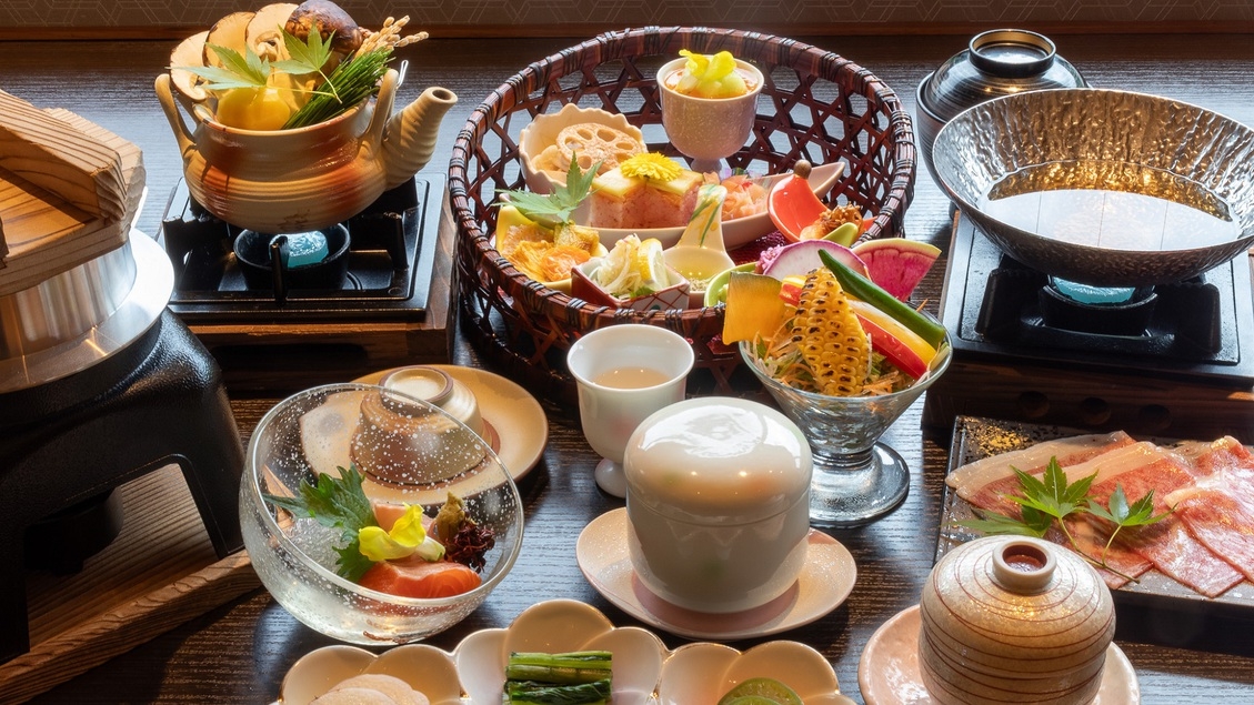 御坂館【松茸会席プラン】厳選松茸料理三品付/夕食部屋食