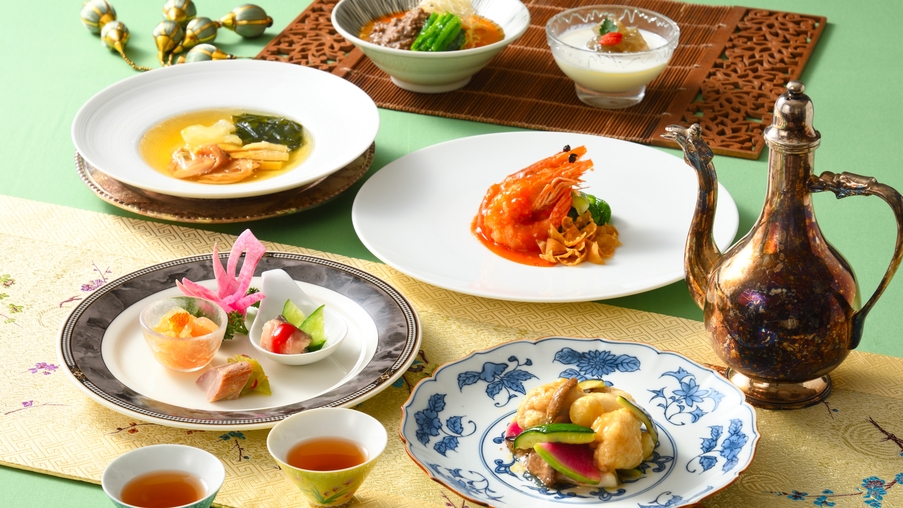 【初夏の中華三昧 -小譜-】中華プレミアムコースで愉快に満腹ステイ（夕朝食付）