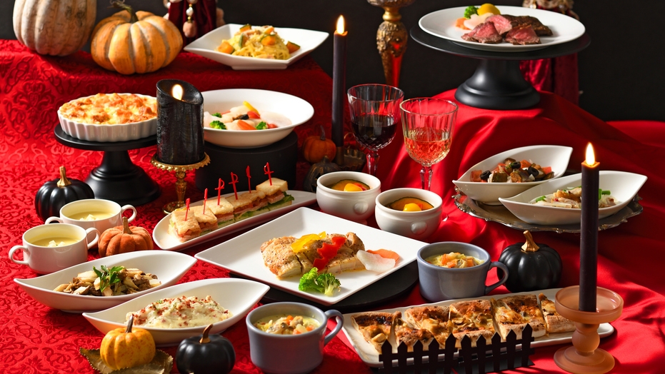 【ホテルビュッフェ2食付き】食欲の秋！ブラッドハロウィンナイト へようこそ（夕朝食付）