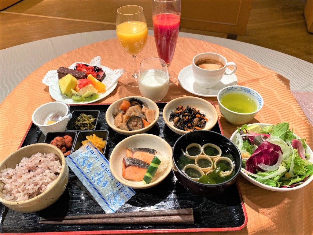 【楽天月末セール】〜栄養バランス満点な和洋バイキング朝食で朝活