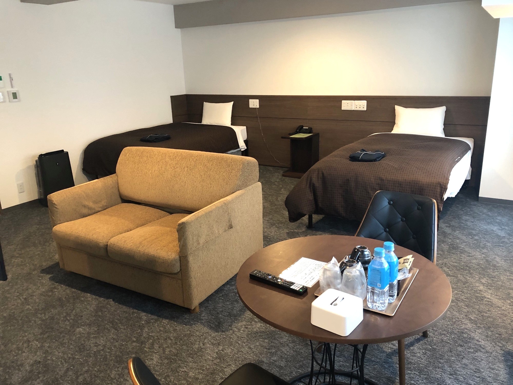 ゆっくりお寛ぎいただけるファミリールームです