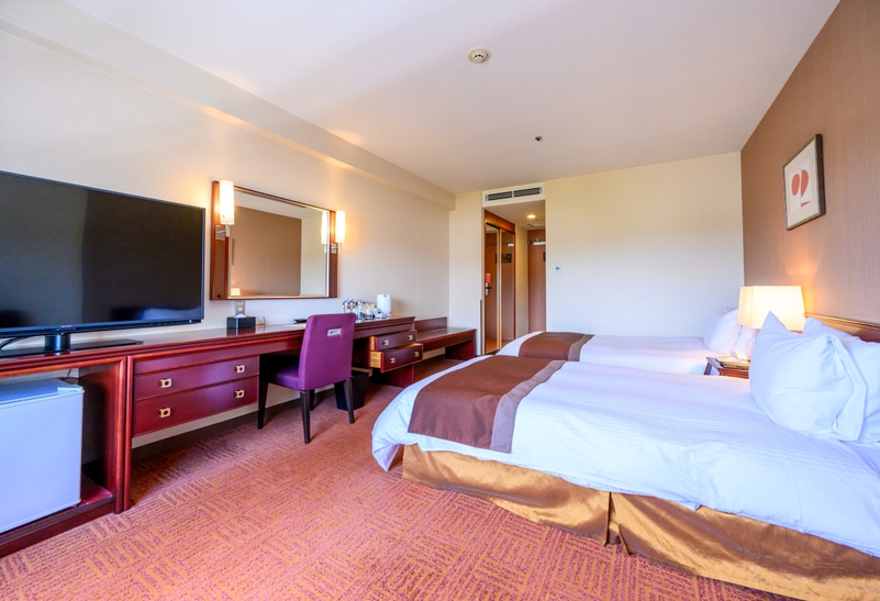 スーペリアツイン　デスク周辺