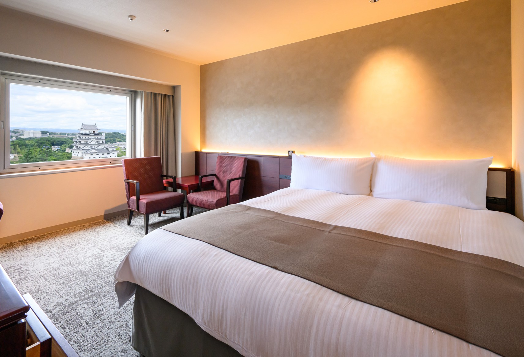 スーペリアキング【福山城側】